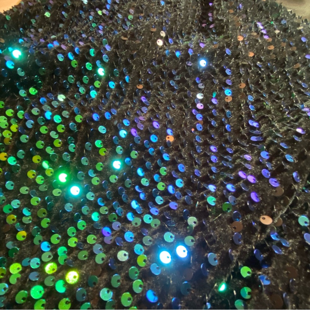 DONATED 🛑Sparkle tank top. Peacock sequins (green/blue), L, NWOT. - Picture 3 of 9